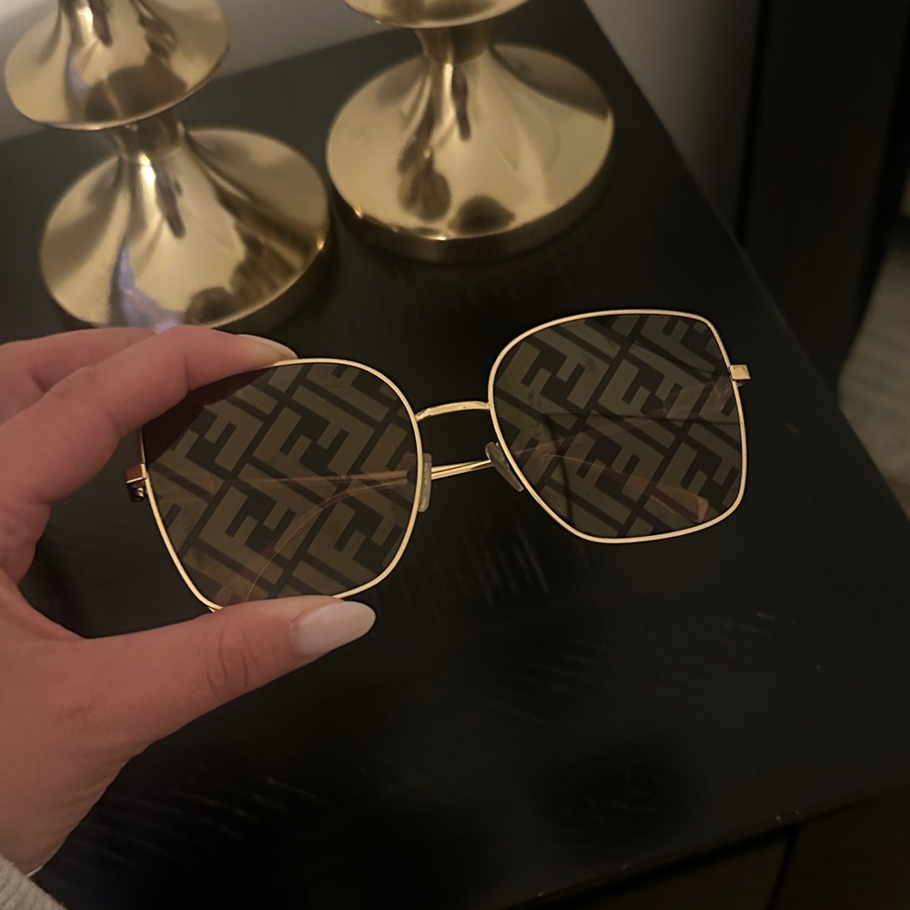 Fendi Women's Sunglasses with Gold Frame and Black Lenses